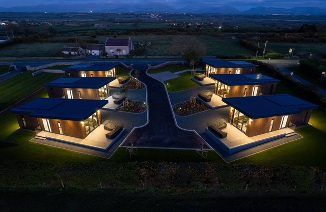 Cefni Lodge - sleeps 4 guests in 1 bedroom