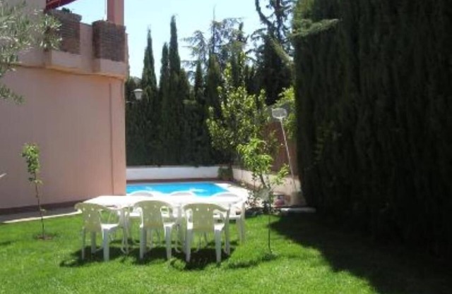 Cenes De La Vega: chalet - Cenes de la Vega