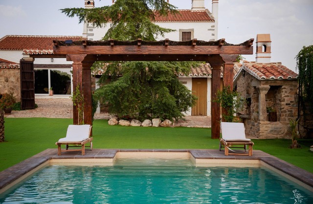 Centenary farmhouse in the Pedroches Valley