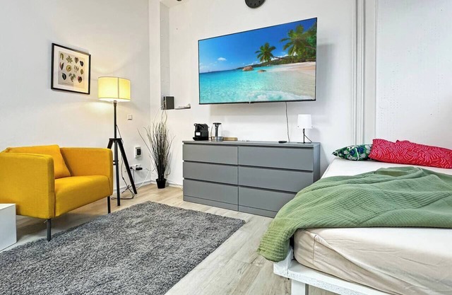 Central apt for 6 in Esslingen