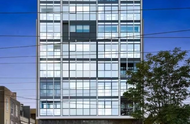 Central, Chic & Cool Richmond Apt. 2BR. Sleeps 6.