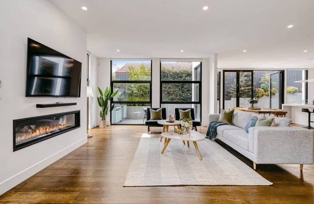 Central House located in the heart of Camberwell*