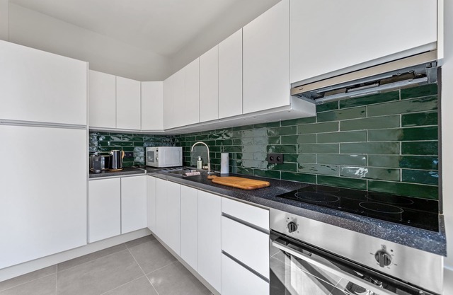 Central & luminous apartment in Antwerp, foreseen with all comforts