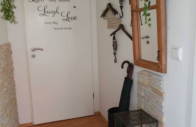 Central quiet room in the country near A7