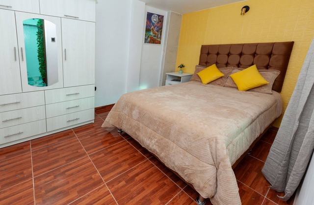 Centrally located 3-bedroom apartment.