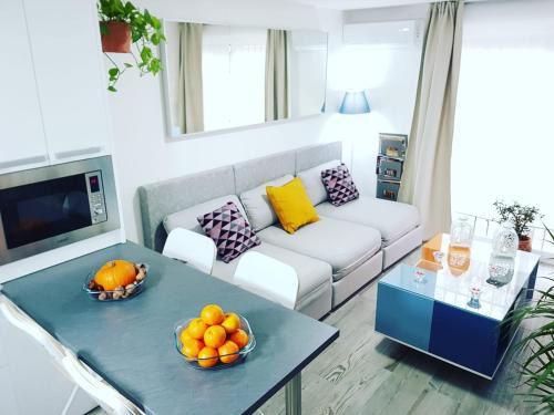 Cerca de todo, practico y nuevo