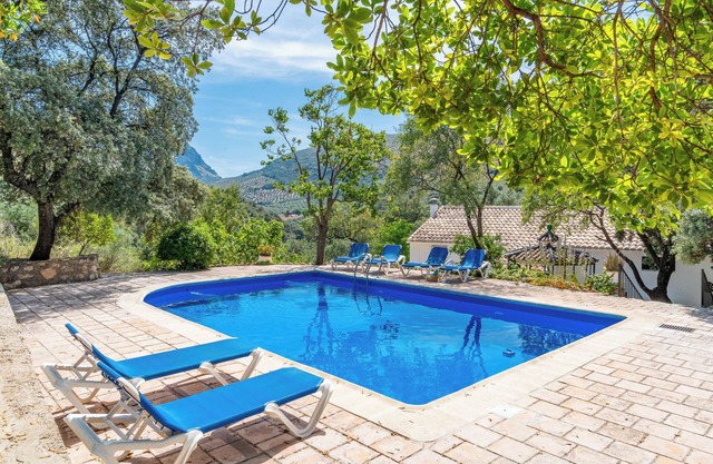 Cerro de la Cruz, a charming farmhouse with excellent views, peace and relaxation.