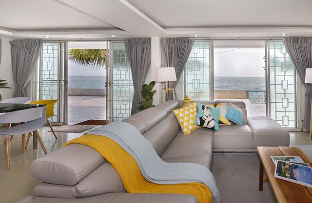 Château Du Soleil Phala