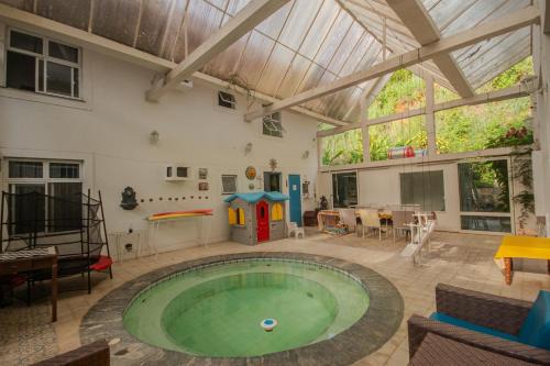 Chacara completa c Wifi, piscina, sauna, churrasq