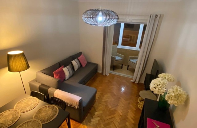 Chairming 2 bed flat in the center of Lisbon