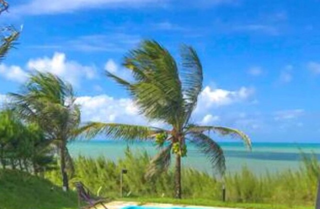 Chalé com Piscina Privada Vista mar