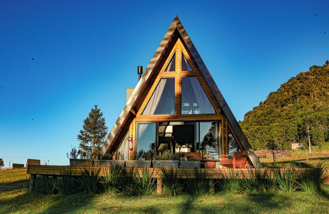 Chalé Costa Santti com banheira e lareira RW3466