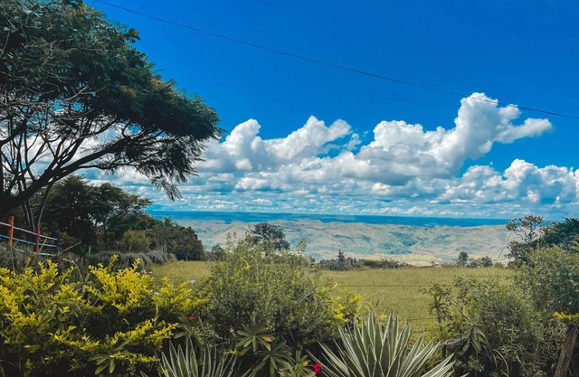 Chalé Kaliandra - Terra Dourada, Oásis no Cerrado, Piscina Natural, Wi-Fi