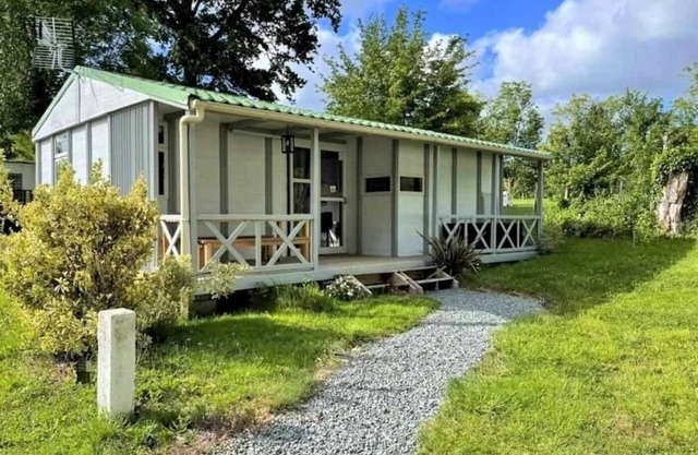 Chalet 3 étoiles - Piscine - ccbbeic