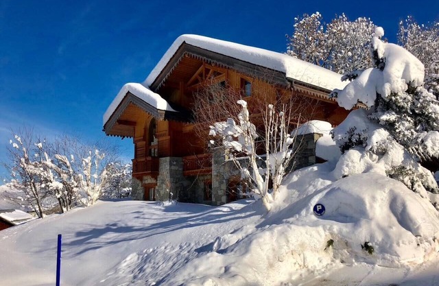 Chalet Altaïr with sauna, hot tub and hamam
