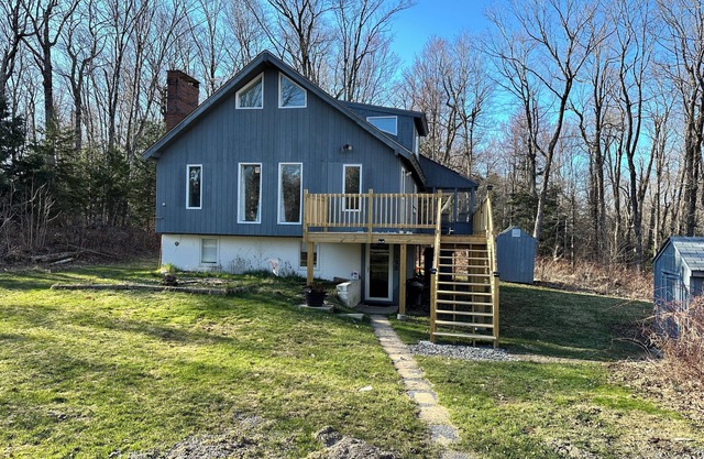 Chalet Chelsea on Hogback Mountain