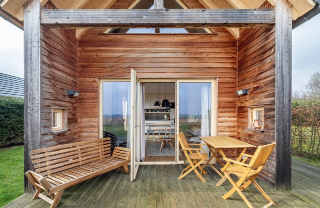 Chalet 'Hainichhöfe 5' with Shared Terrace and Shared Garden