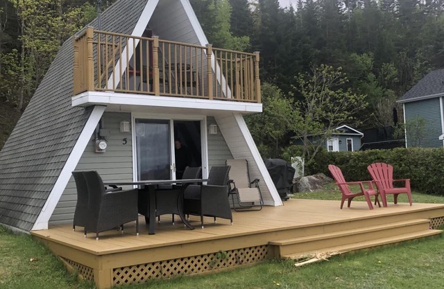 CHALET LE POINTU, RIVIÈRE-DU-LOUP