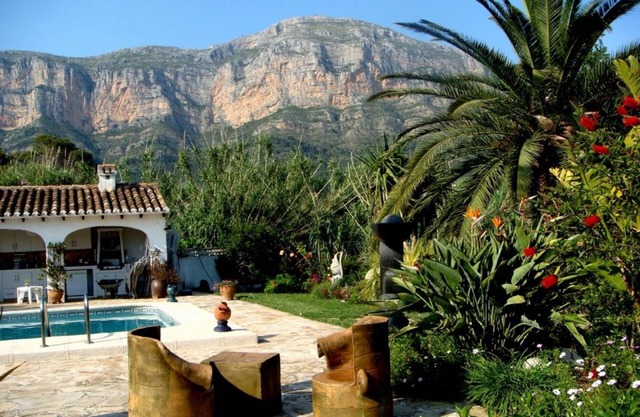 Chalet Montgo – Guest house of a Finca