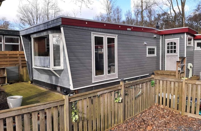 Chalet op de Kleine Wielen 5 Minuten van Aquazoo en Strand