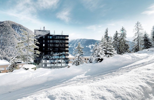 Chalet Resort with Terrace