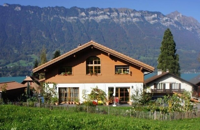 Chalet W/Studio in Bönigen by Interlaken on Lake Brienz