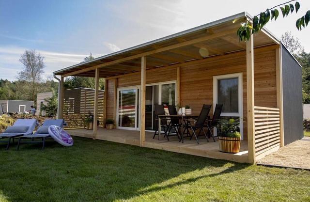 Chalet with 2 bedrooms and a terrace