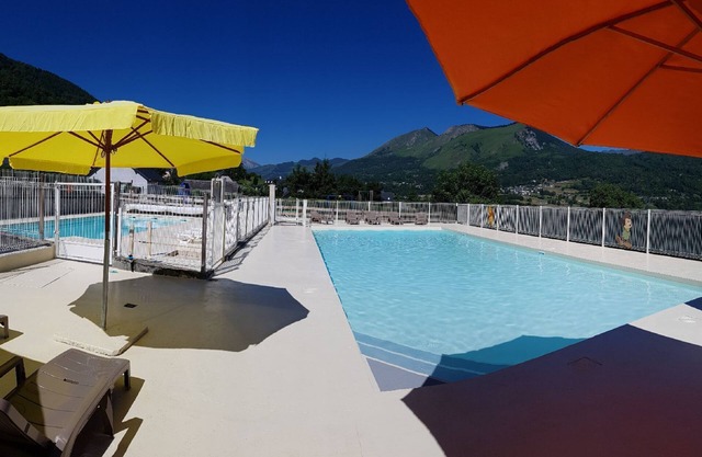 Chalets for up to 5 people