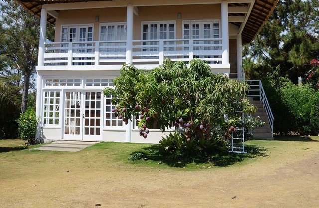 chalets overlooking the sea situated 300 meters from a charming village.