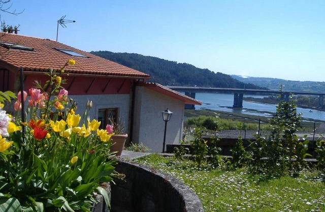 CHALT EN MIÑO CON VISTAS AL MAR