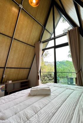 Chara resort & homestay Khao yai thiang