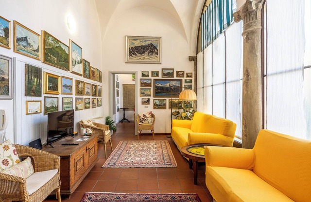 CHARM AND HISTORY APARTMENT IN BRESCIA CENTER