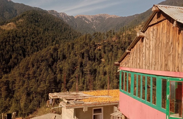 Charming 1-bedroom house in Deva Manal with WiFi access