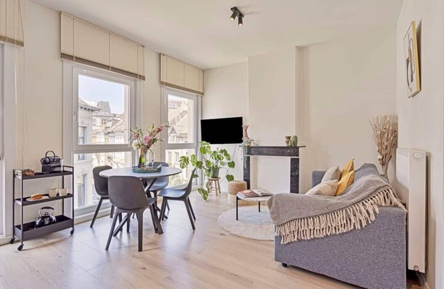 Charming 1BR apartment @ Trendy south area + Free parking