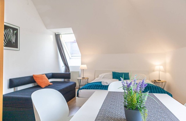 Charming 2 Apartments - Ideal for Extended Stays