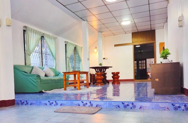 Charming 2-bedroom house in peaceful Chiang Mai with WiFi, AC