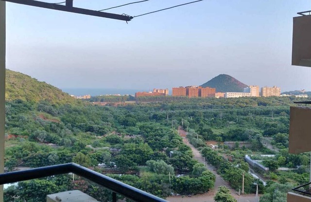 Charming 2-bedroom apartment with AC, WiFi in amazing Visakhapatnam