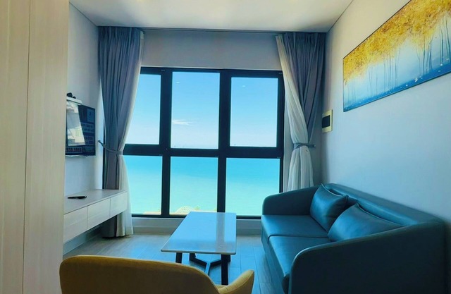 Charming 2-bedroom apartment in Nha Trang with AC, WiFi