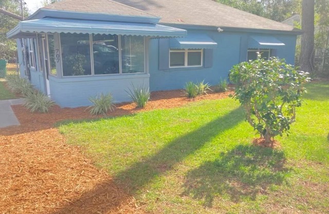Charming 3-bedroom house in delightful Valdosta with AC