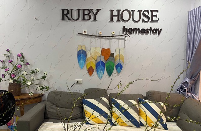 Charming 3-bedroom house with beachside and free WiFi, AC in lovely La Gi