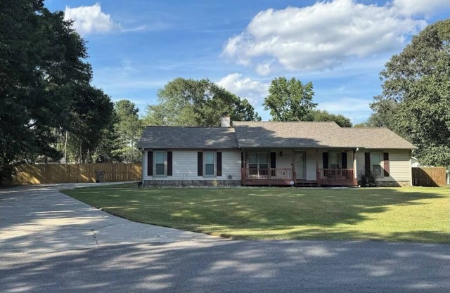 Charming 3-bedroom House on 1.3 acres