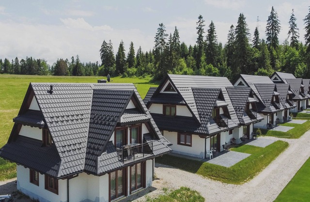 Charming 4-bedroom cottage near Zakopane, next to a forest, with WiFi access