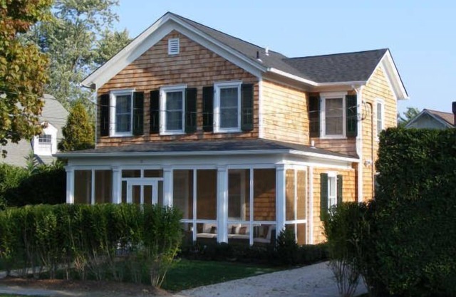 Charming Boutique House In Village Of Bellport