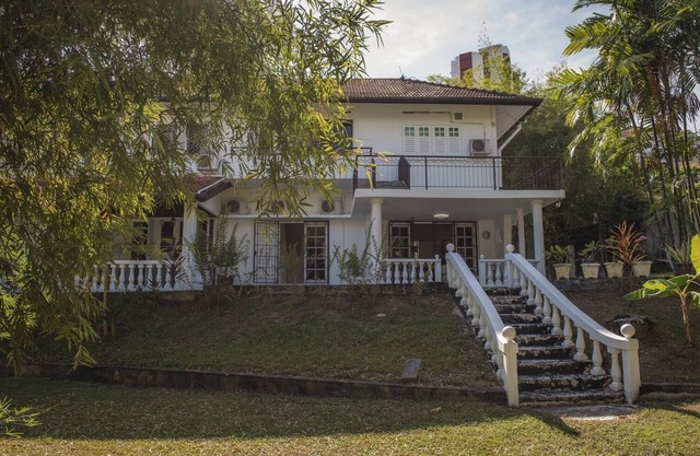 Charming colonial bungalow
