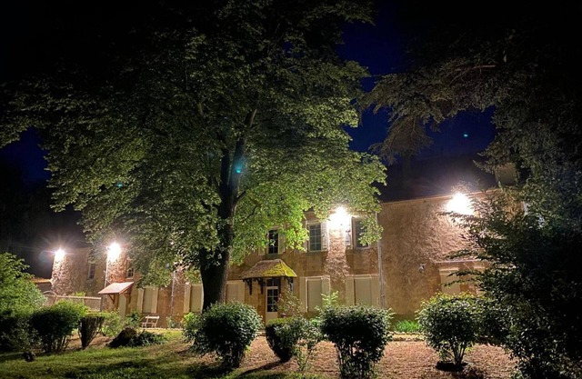 Charming cottage in Souvigny, pets allowed