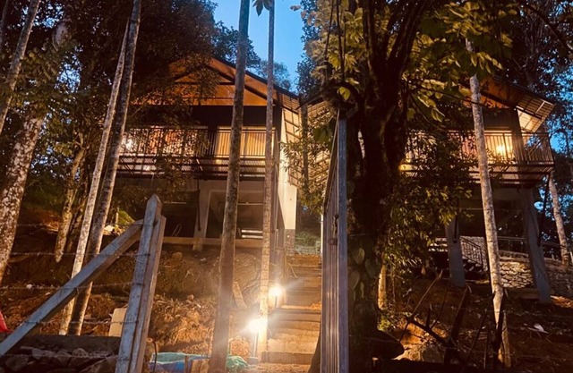 Charming cottage with River view and Jacuzzi