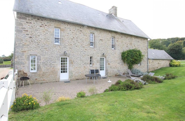 Charming Cottage with Garden, Near Barfleur and St Vaast Attractions