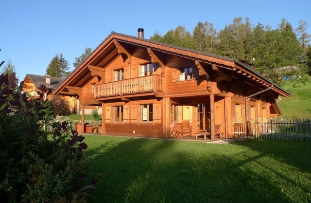 Charming Family Friendly Chalet in Swiss Alps near Ski lifts and Bike Trail.