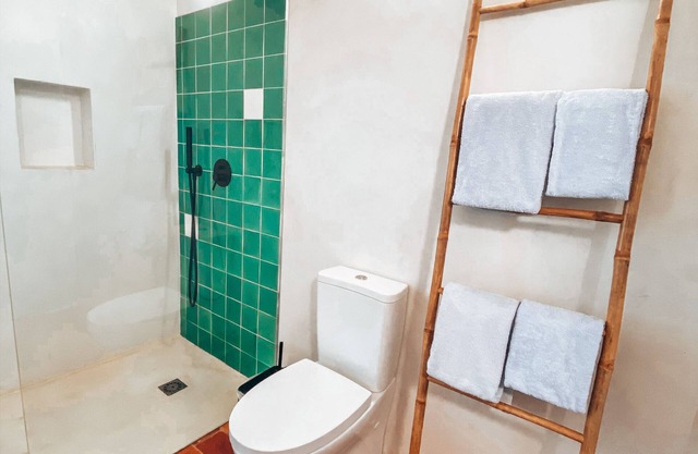 Charming Horse farm 200m from beach