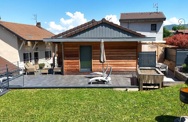 Charming house in Évian with terrace and parking